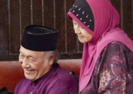 Pn. Salmah